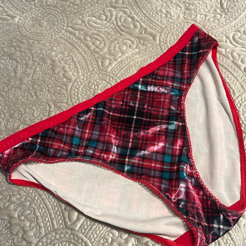 Victoria’s Secret XXL Bikini Panti.